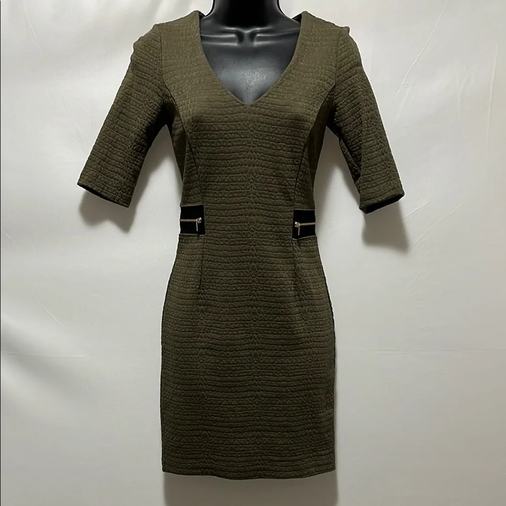 Dynamite Army Green Textured Bodycon Midi Dress Size XS - Picture 2 of 11